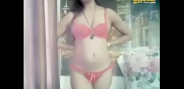  Indian desi aunty bhabhi stripping 29-6-18
